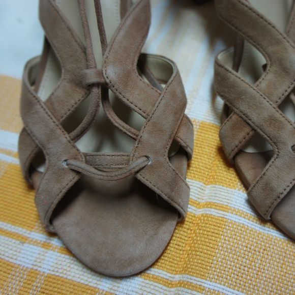 Michael Kors Monterey Tassel Gladiator Heeled - Picture 2 of 7